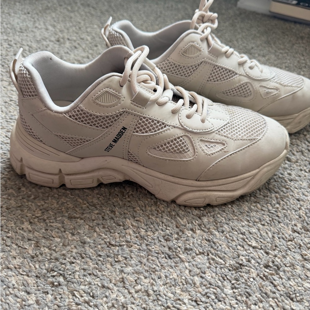 Steve Madden Off-White Athletic Sneakers